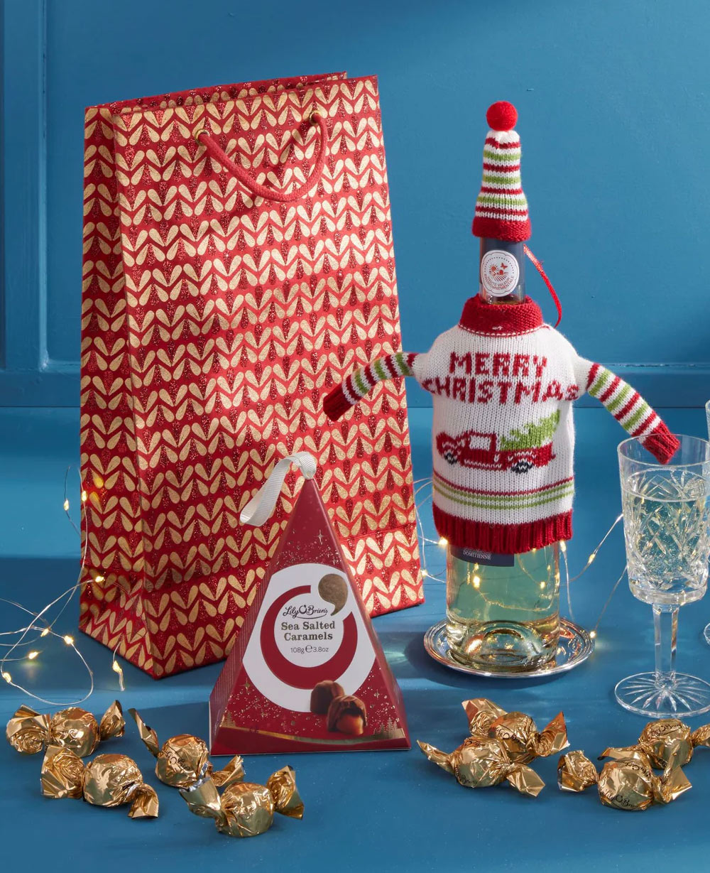 Festive Thanks with White Wine Gift Bag<br/>(Corporate Gifts)